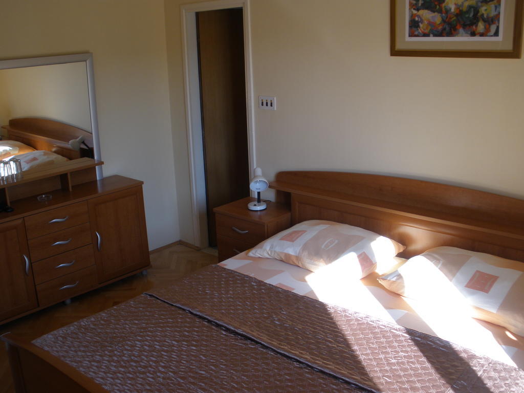 מליני Apartments Sunce חדר תמונה