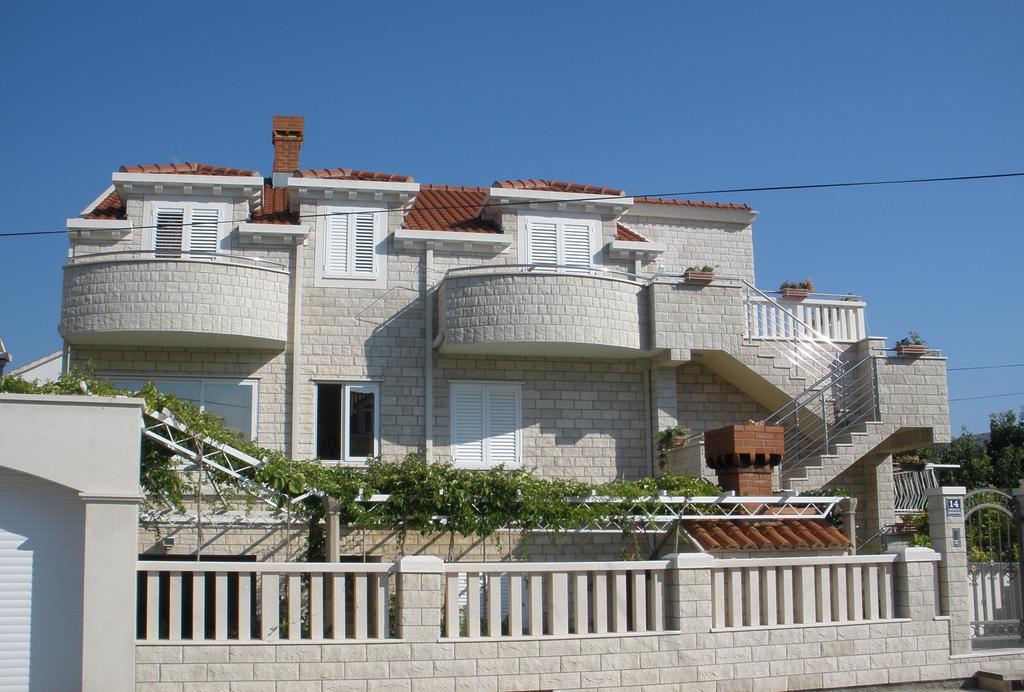 מליני Apartments Sunce מראה חיצוני תמונה